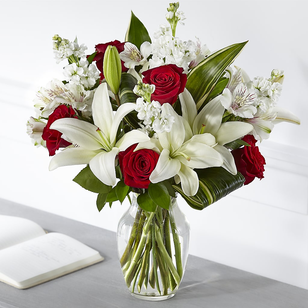 Loving Respect Bouquet – THE MOST BLOOMS & MORE, Grand Bay AL