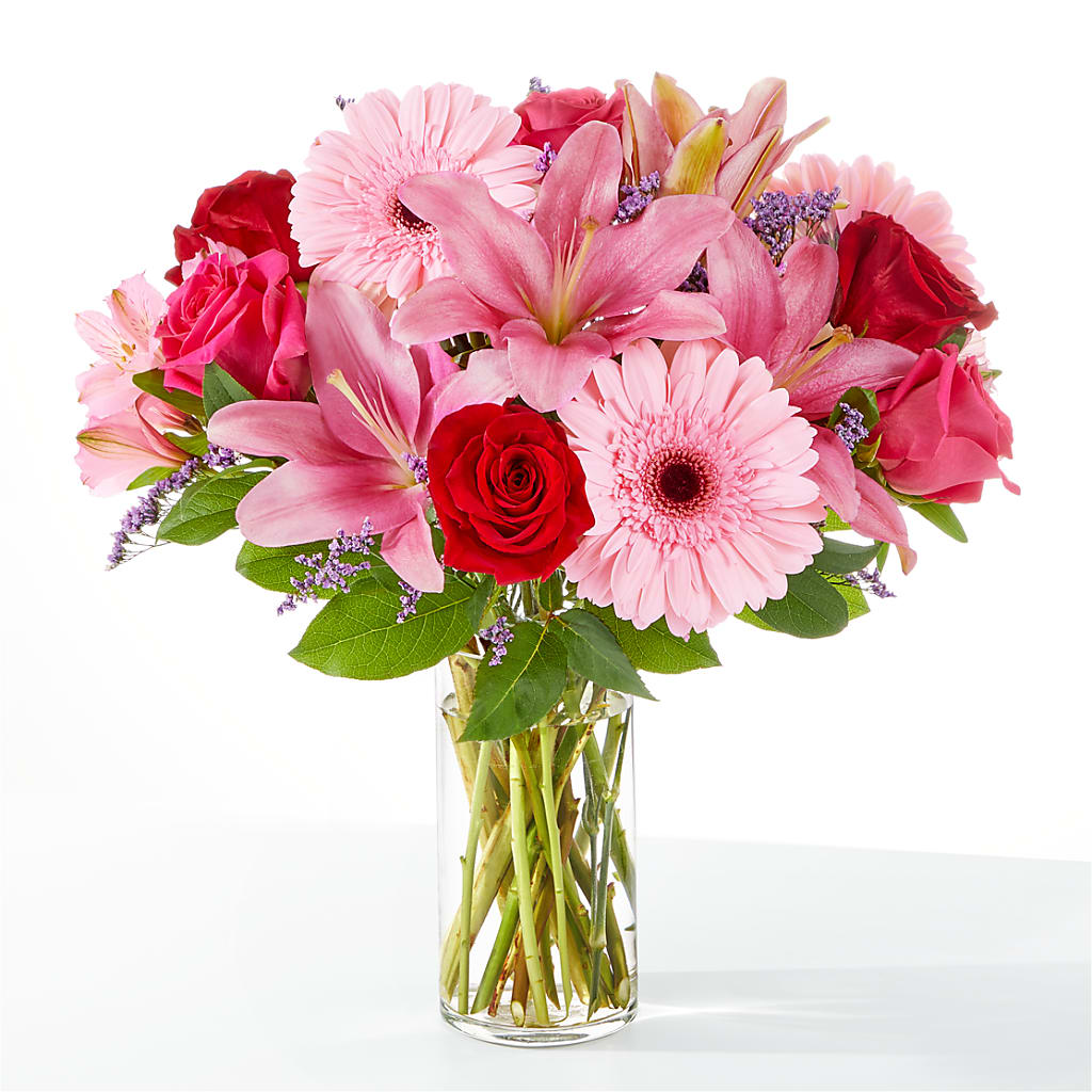Lots of Love Bouquet – THE MOST BLOOMS & MORE, Grand Bay AL