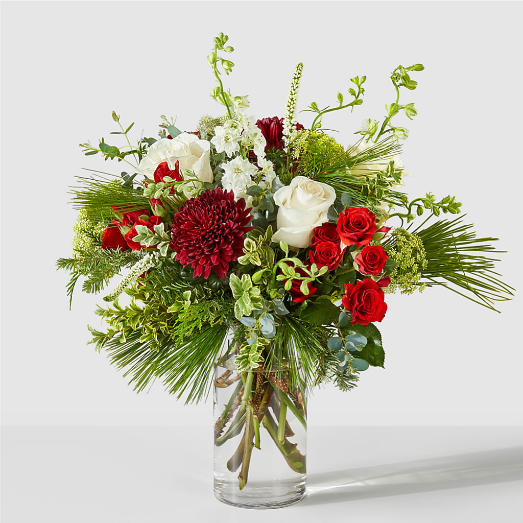Favorite Traditions Bouquet – THE MOST BLOOMS & MORE, Grand Bay AL