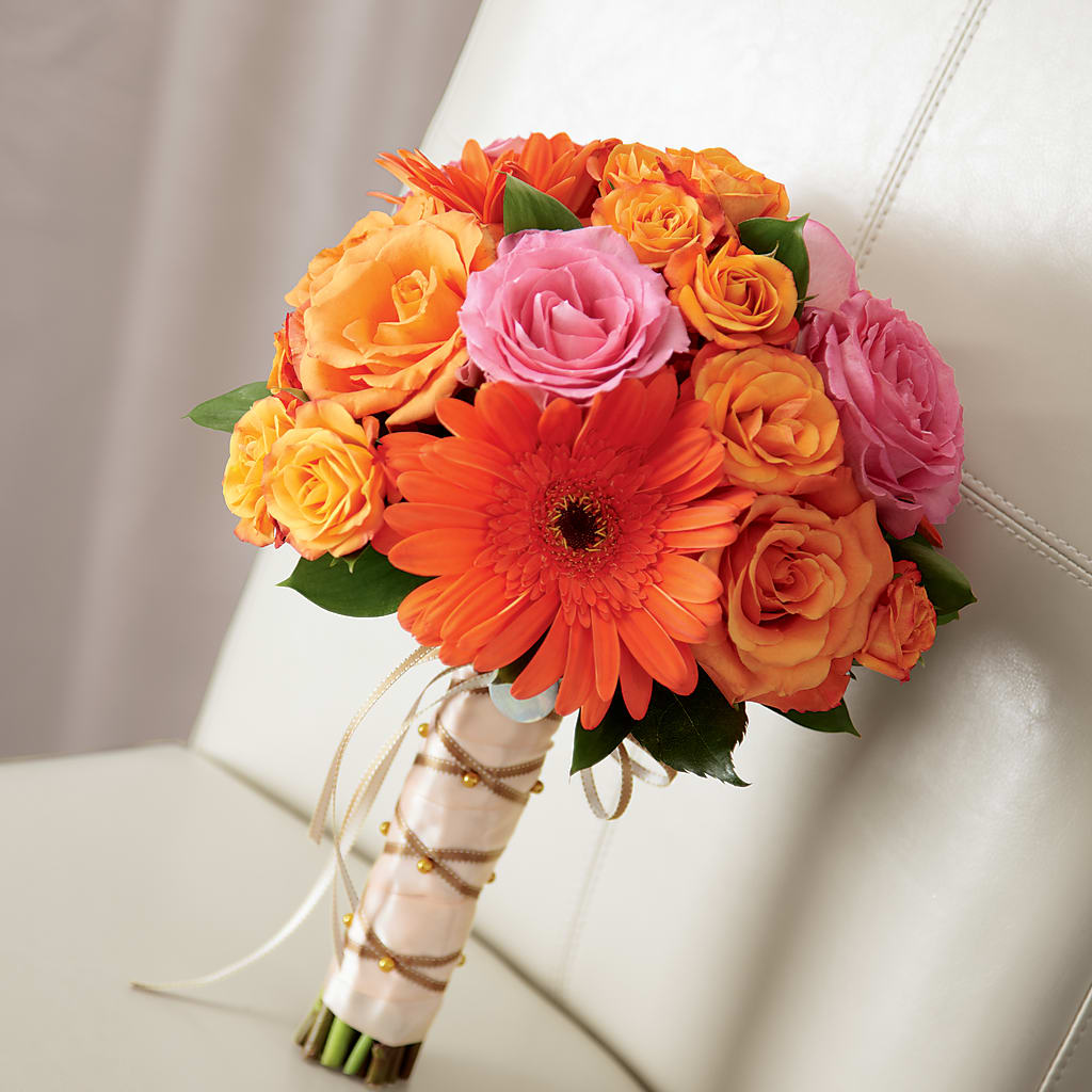 Lifetime of Love Bouquet – THE MOST BLOOMS & MORE, Grand Bay AL