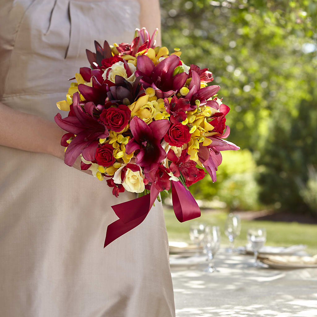 Sunningdale Bouquet – THE MOST BLOOMS & MORE, Grand Bay AL
