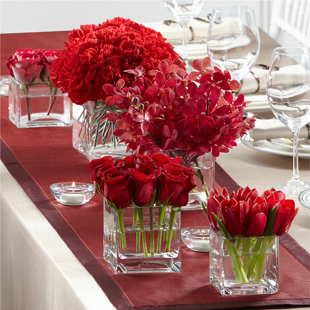 Modern Grace Centerpiece – THE MOST BLOOMS & MORE, Grand Bay AL