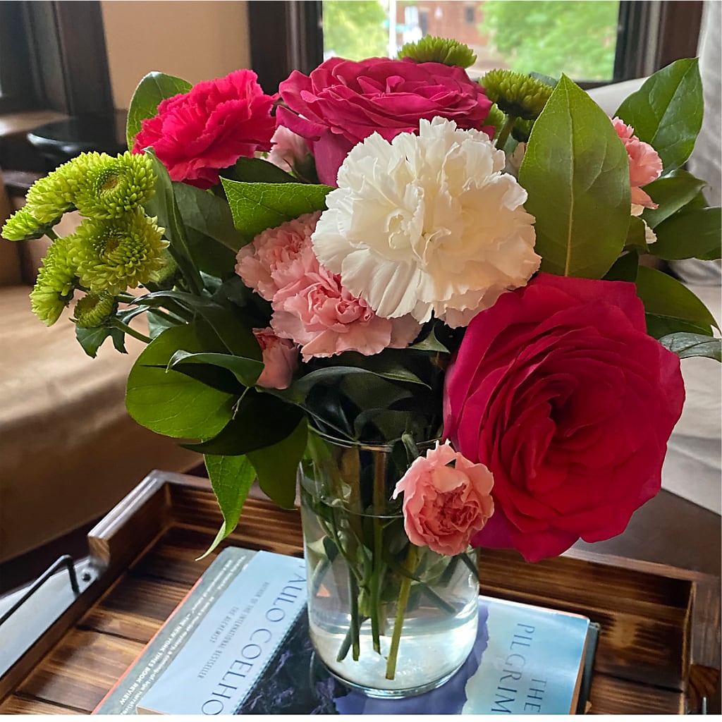 Sweet & Pretty Bouquet – THE MOST BLOOMS & MORE, Grand Bay AL