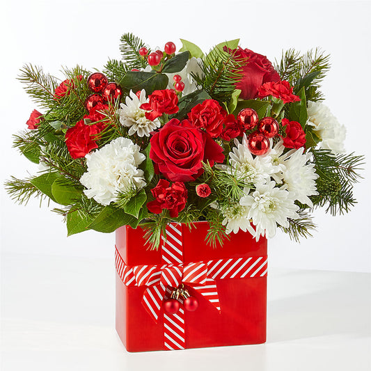 Presents Under the Tree Bouquet – THE MOST BLOOMS & MORE, Grand Bay AL