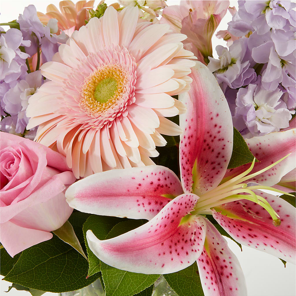 The Teahouse Bouquet – THE MOST BLOOMS & MORE, Grand Bay AL