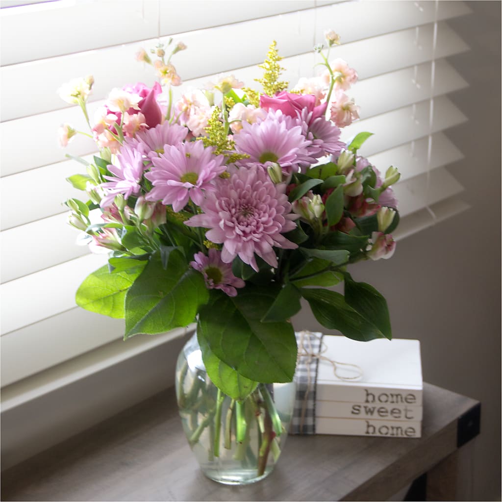 Pastel Tradition - A Florist Original – THE MOST BLOOMS & MORE, Grand Bay AL