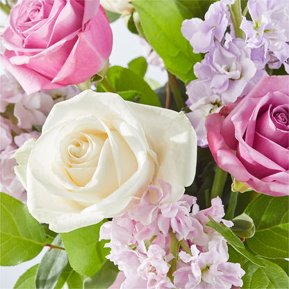 Springtime Spritz Bouquet – THE MOST BLOOMS & MORE, Grand Bay AL