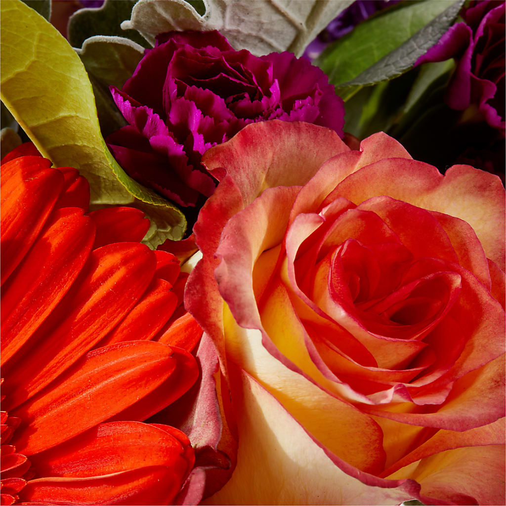 Sangria Bouquet – THE MOST BLOOMS & MORE, Grand Bay AL