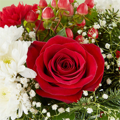 Chance of Flurries Bouquet – THE MOST BLOOMS & MORE, Grand Bay AL