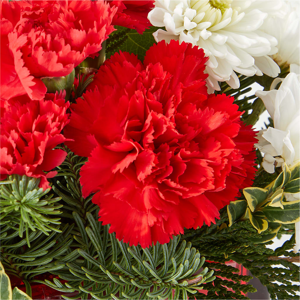 Christmas Market Bouquet – THE MOST BLOOMS & MORE, Grand Bay AL