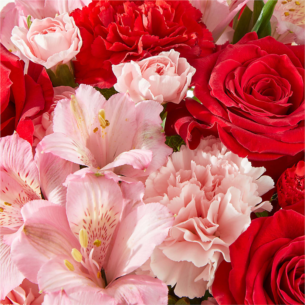 Candy Kisses Bouquet – THE MOST BLOOMS & MORE, Grand Bay AL