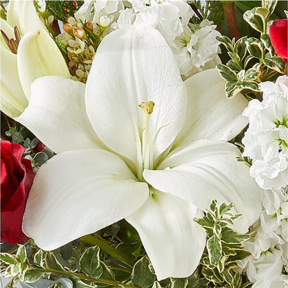 Twinkle Lights Bouquet – THE MOST BLOOMS & MORE, Grand Bay AL