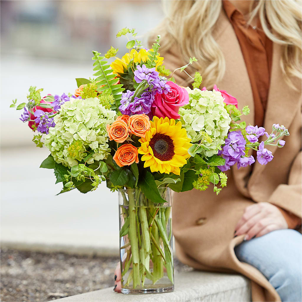 Vibrant Greetings Bouquet – THE MOST BLOOMS & MORE, Grand Bay AL