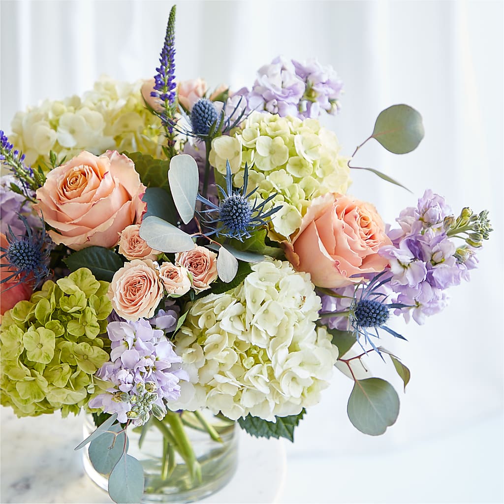 Porch Swing Bouquet – THE MOST BLOOMS & MORE, Grand Bay AL