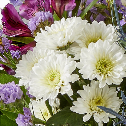 Shooting Star Bouquet – THE MOST BLOOMS & MORE, Grand Bay AL