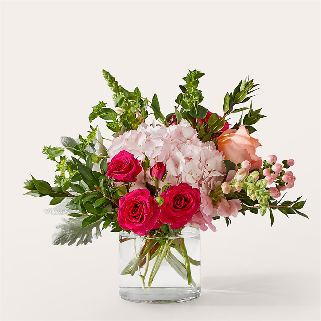 Glitz & Glam Bouquet – THE MOST BLOOMS & MORE, Grand Bay AL