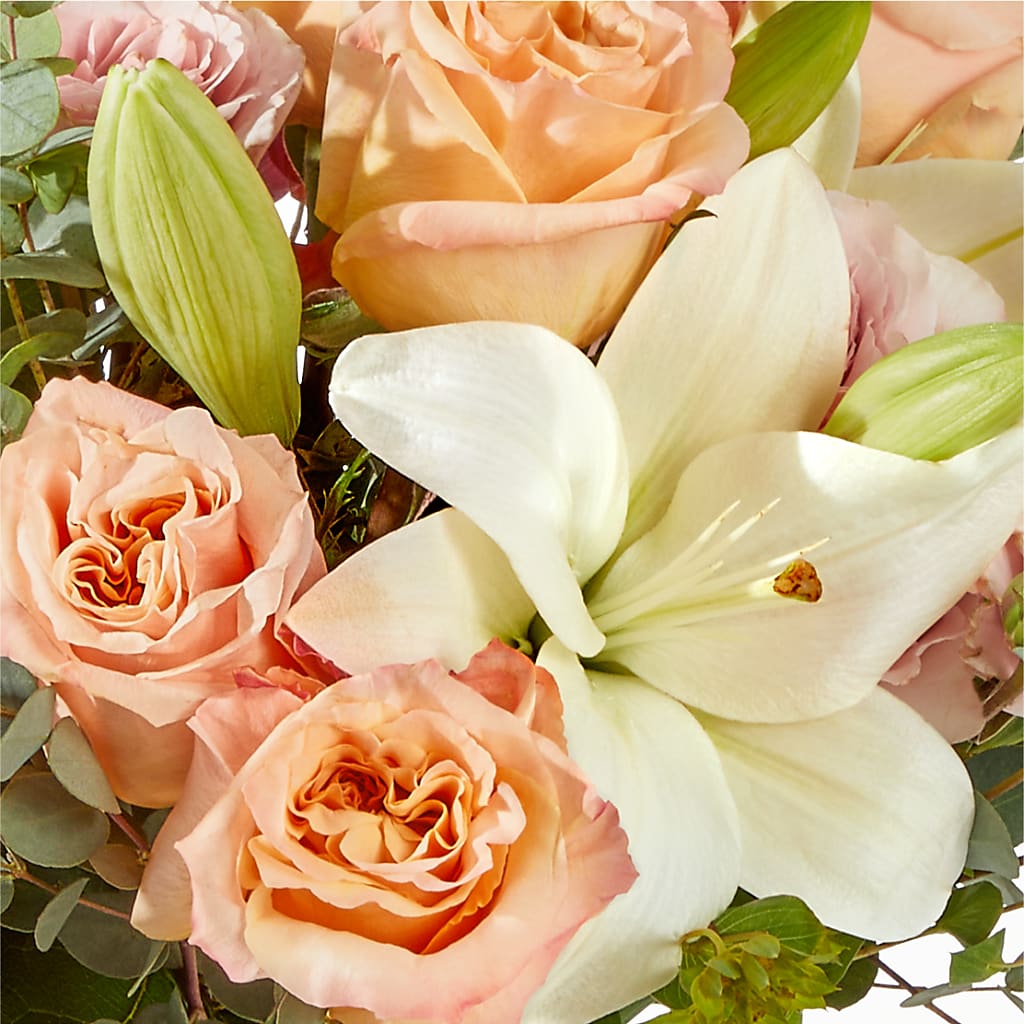 Grapefruit Splash Bouquet – THE MOST BLOOMS & MORE, Grand Bay AL