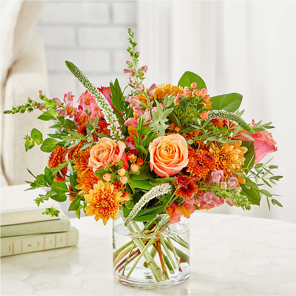 Leafy Trails Bouquet – THE MOST BLOOMS & MORE, Grand Bay AL