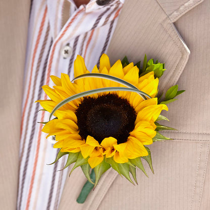 Free Spirit Boutonniere – THE MOST BLOOMS & MORE, Grand Bay AL